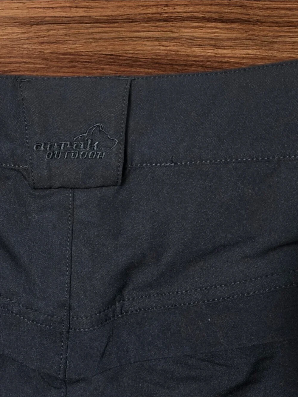 arrak comfortable black